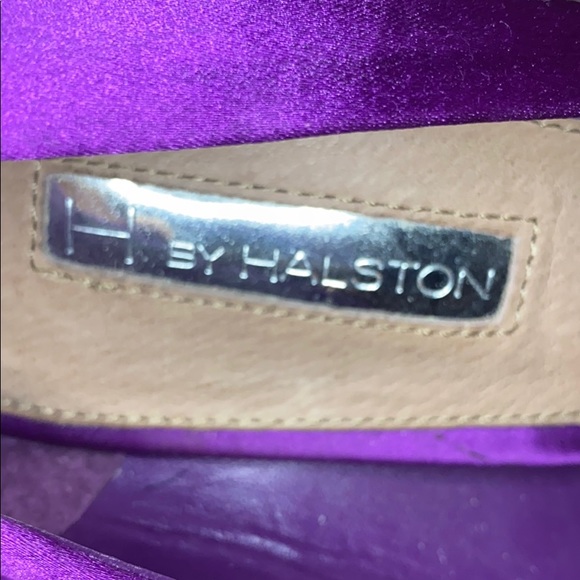 Stunning Satin Purple Platform Pumps - Picture 2 of 6